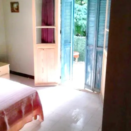 De 2 Avec Jardin Clos Et Wifi A Bocognano